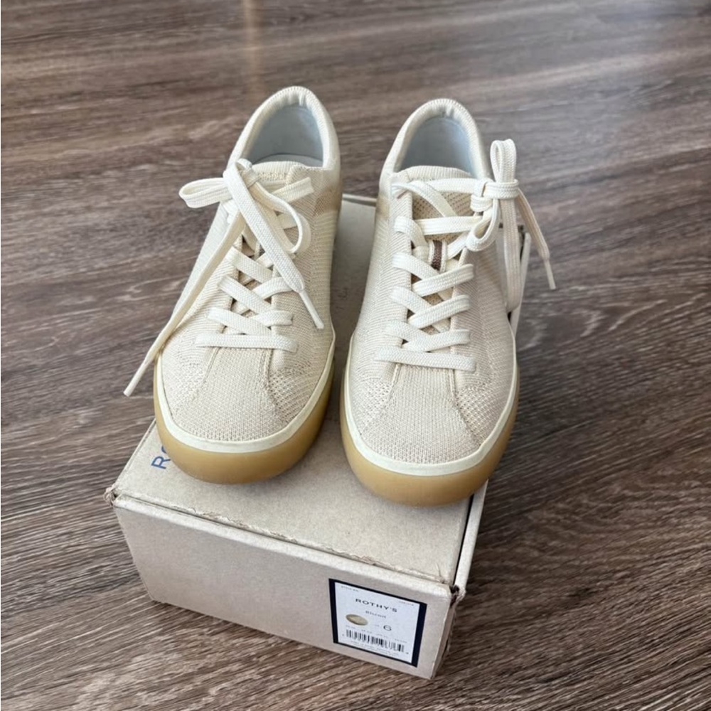 Rothy’s Biscuit Lace Up Sneaker